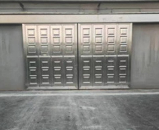 電動(dòng)平移大門(mén)